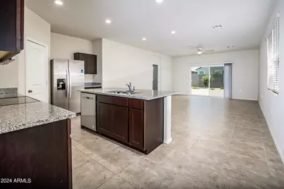 35445 W San Alvarez Avenue, Maricopa, AZ 85138 - Photo 9