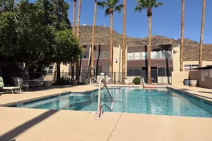 1601 W Sunnyside Dr, Phoenix, AZ 85029 - Photo 5