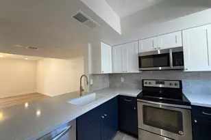 1601 W Sunnyside Dr, Phoenix, AZ 85029 - Photo 7