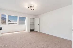 1601 W Sunnyside Dr, Phoenix, AZ 85029 - Photo 29