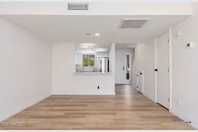 1601 W Sunnyside Drive #121, Phoenix, AZ 85029 - Photo 11