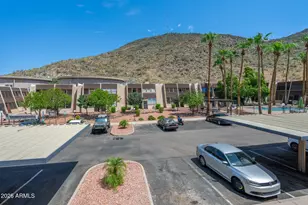 1601 W Sunnyside Dr, Phoenix, AZ 85029 - Photo 23