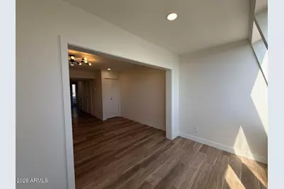 1601 W Sunnyside Drive #121, Phoenix, AZ 85029 - Photo 21