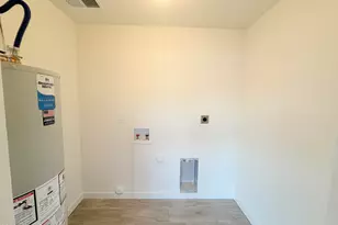 8843 N 40th Ave, Phoenix, AZ 85051 - Photo 33