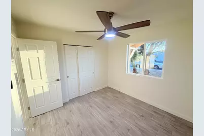 8843 N 40th Avenue, Phoenix, AZ 85051 - Photo 11