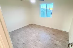 8843 N 40th Ave, Phoenix, AZ 85051 - Photo 13