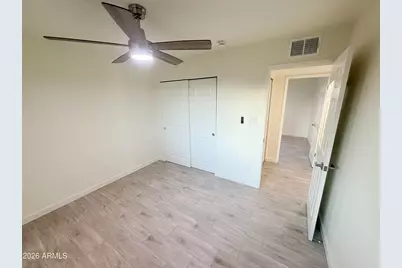 8843 N 40th Avenue, Phoenix, AZ 85051 - Photo 17