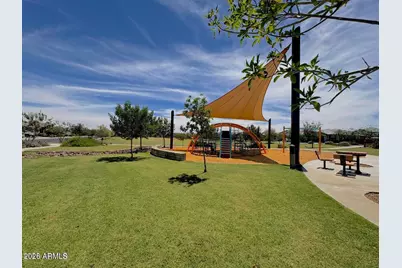 9416 W Heatherbrae Drive, Phoenix, AZ 85037 - Photo 25