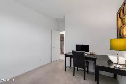 9416 W Heatherbrae Drive, Phoenix, AZ 85037 - Photo 13