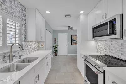 12611 N 41st Place, Phoenix, AZ 85032 - Photo 15