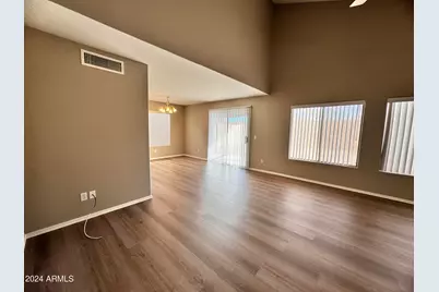 10453 N 76th Drive, Peoria, AZ 85345 - Photo 9