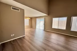 10453 N 76th Dr, Peoria, AZ 85345 - Photo 9