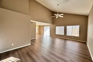 10453 N 76th Dr, Peoria, AZ 85345 - Photo 7