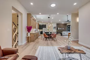 9024 N 28th St, Phoenix, AZ 85028 - Photo 17