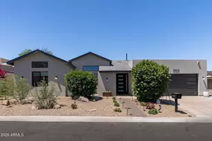 9024 N 28th St, Phoenix, AZ 85028 - Photo 1