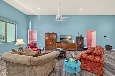 15758 S Maui Circle, Arizona City, AZ 85123 - Photo 11