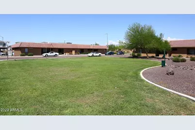 522 W Blackhawk Drive #4, Phoenix, AZ 85027 - Photo 9