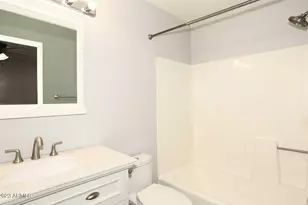 522 W Blackhawk Dr, Phoenix, AZ 85027 - Photo 27