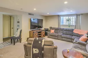 8720 E San Miguel Ave, Scottsdale, AZ 85250 - Photo 17