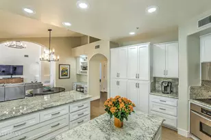 10674 E Saddlehorn Dr, Scottsdale, AZ 85258 - Photo 31
