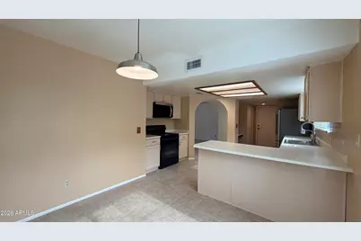 1559 E Whitten Street, Chandler, AZ 85225 - Photo 5