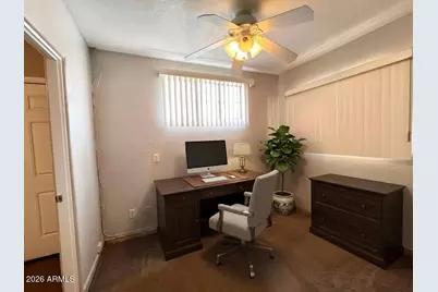 16 E Hatcher Road, Phoenix, AZ 85020 - Photo 11