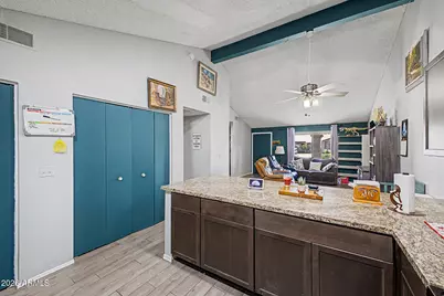 5142 W Joan De Arc Avenue, Glendale, AZ 85304 - Photo 9