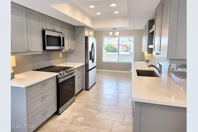 9608 W Shiprock Drive, Sun City, AZ 85351 - Photo 11