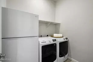 6630 E Villa Rita Dr, Phoenix, AZ 85054 - Photo 13