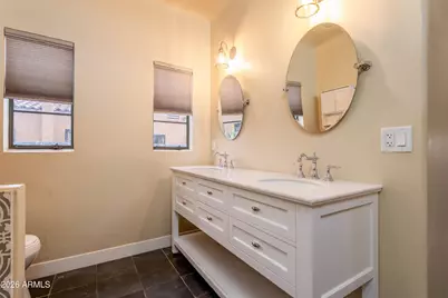2207 N 11th Avenue, Phoenix, AZ 85007 - Photo 19