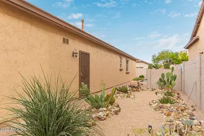 9058 W Redbird Road, Peoria, AZ 85383 - Photo 35