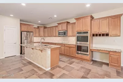 9058 W Redbird Road, Peoria, AZ 85383 - Photo 13