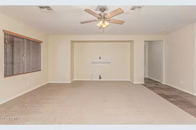 9058 W Redbird Road, Peoria, AZ 85383 - Photo 9