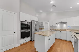 2720 W Harvest Groves Ln, Phoenix, AZ 85041 - Photo 23