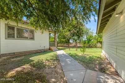 2720 W Harvest Groves Lane, Phoenix, AZ 85041 - Photo 59