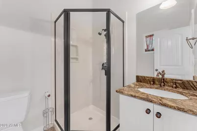 2720 W Harvest Groves Lane, Phoenix, AZ 85041 - Photo 33
