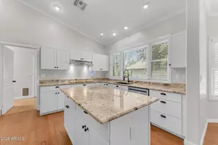 2720 W Harvest Groves Ln, Phoenix, AZ 85041 - Photo 13
