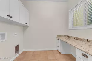 2720 W Harvest Groves Ln, Phoenix, AZ 85041 - Photo 55