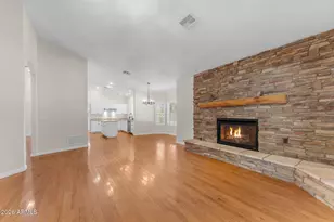 2720 W Harvest Groves Ln, Phoenix, AZ 85041 - Photo 17