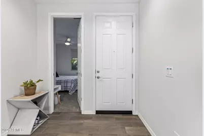 1317 E Fremont Road, Phoenix, AZ 85042 - Photo 9