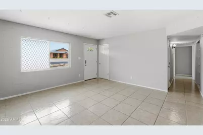 1317 E Desert Cove Avenue, Phoenix, AZ 85020 - Photo 9