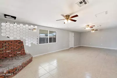 1317 E Desert Cove Avenue, Phoenix, AZ 85020 - Photo 17