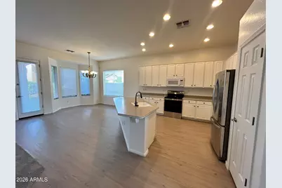 8003 W Clara Lane, Peoria, AZ 85382 - Photo 7