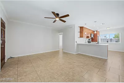 721 E Montebello Avenue #210, Phoenix, AZ 85014 - Photo 7