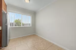 721 E Montebello Ave, Phoenix, AZ 85014 - Photo 11