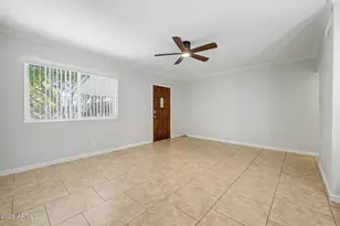 721 E Montebello Ave, Phoenix, AZ 85014 - Photo 5