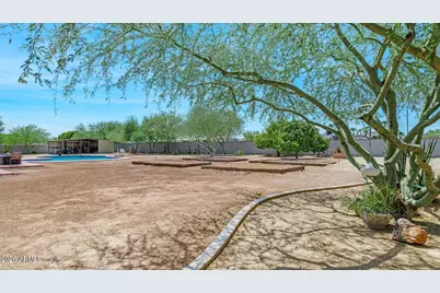 35522 N 11th Avenue, Phoenix, AZ 85086 - Photo 39