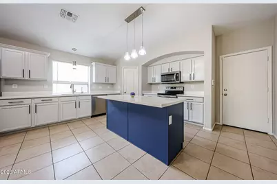 29167 N Mountain View Road, San Tan Valley, AZ 85143 - Photo 3