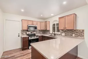 1028 W Butler Ct, Chandler, AZ 85224 - Photo 9