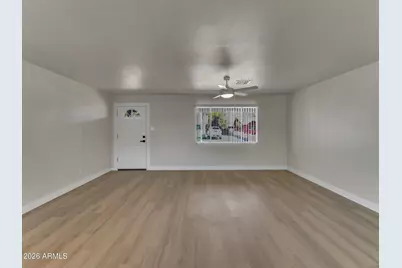 6014 W Avalon Drive, Phoenix, AZ 85033 - Photo 5